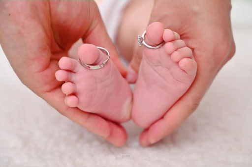 肥城孕妇两个月肚子疼